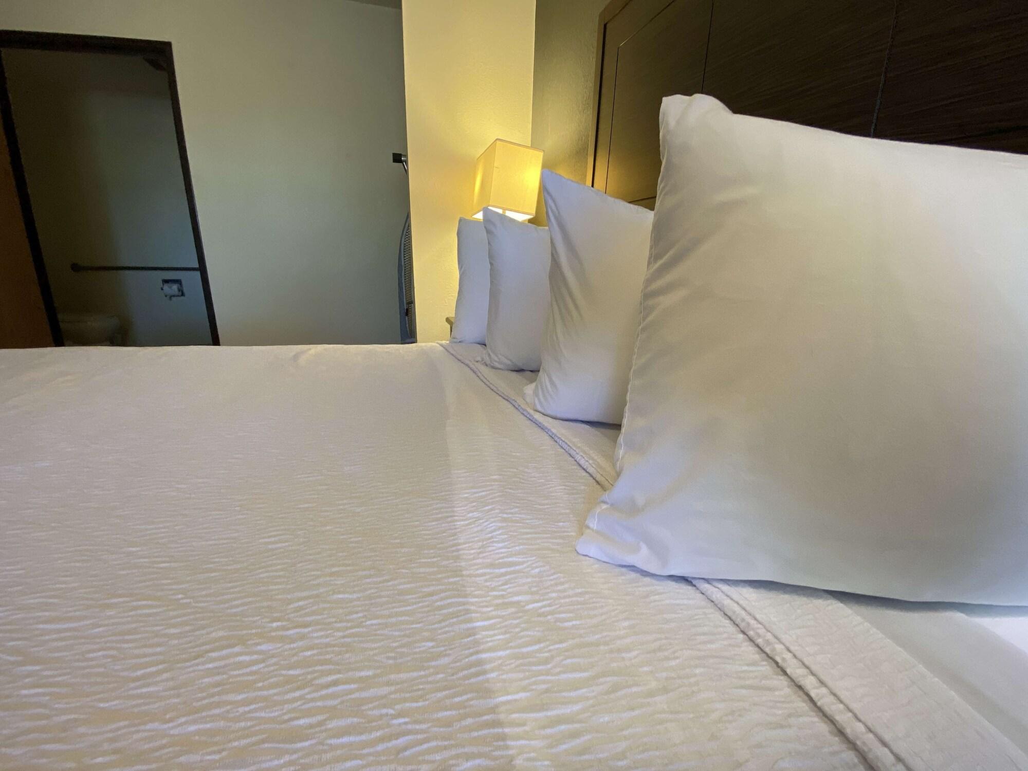 Surestay Hotel By Best Western Williams Ngoại thất bức ảnh